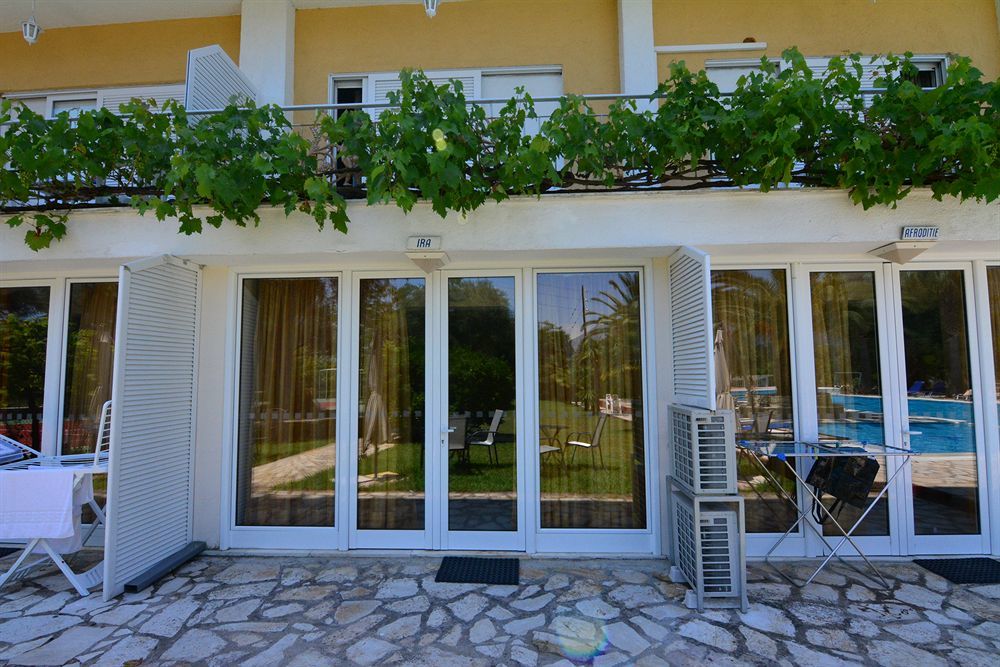 Paloma Blanca Otel Ypsos Dış mekan fotoğraf