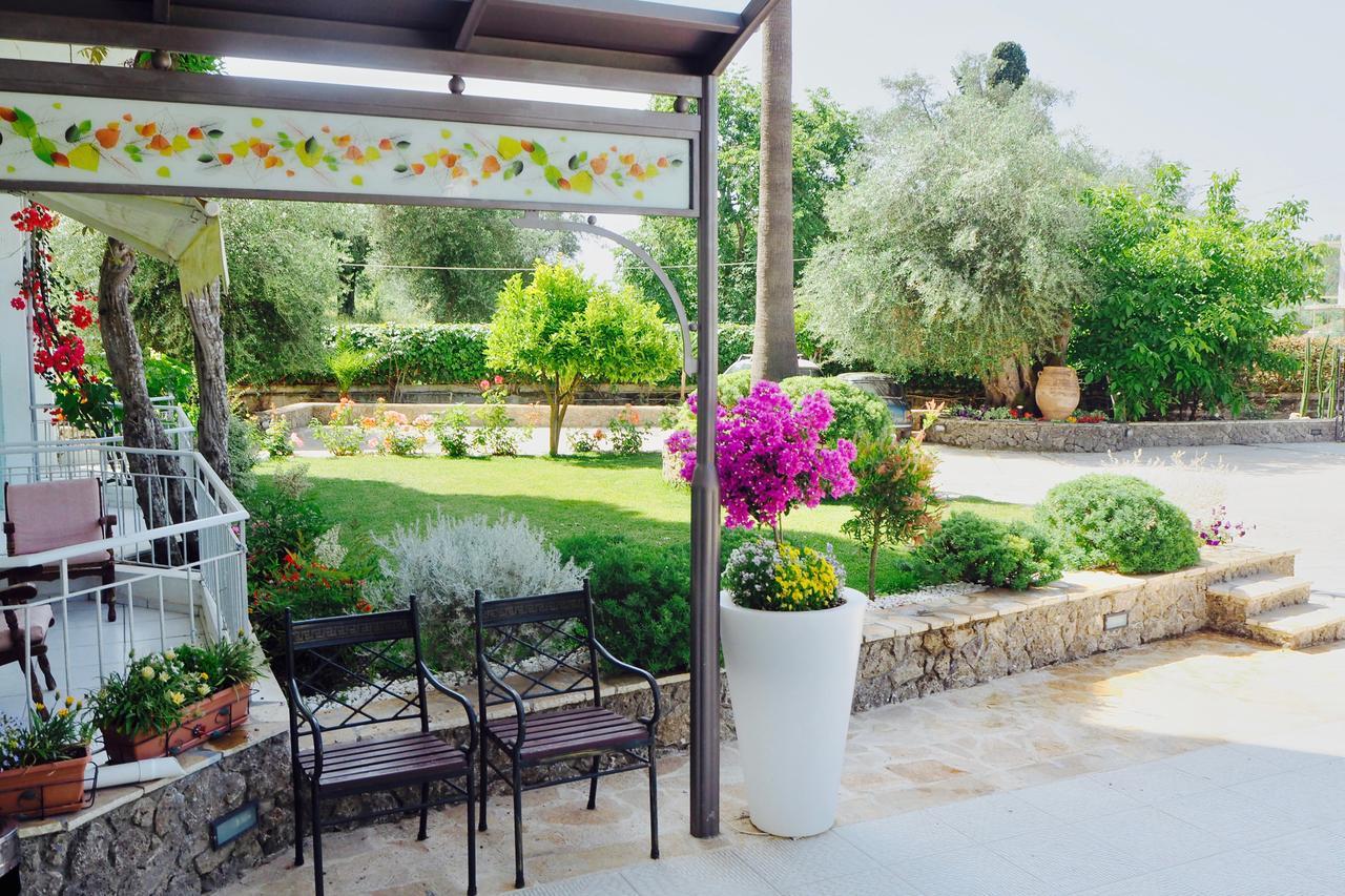 Paloma Blanca Otel Ypsos Dış mekan fotoğraf