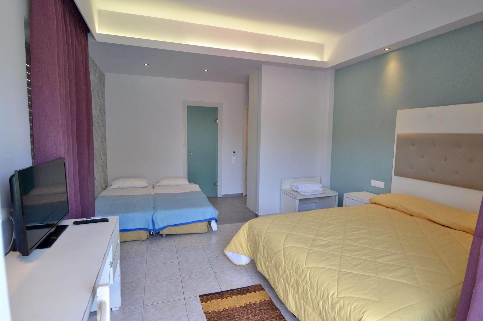 Paloma Blanca Otel Ypsos Dış mekan fotoğraf