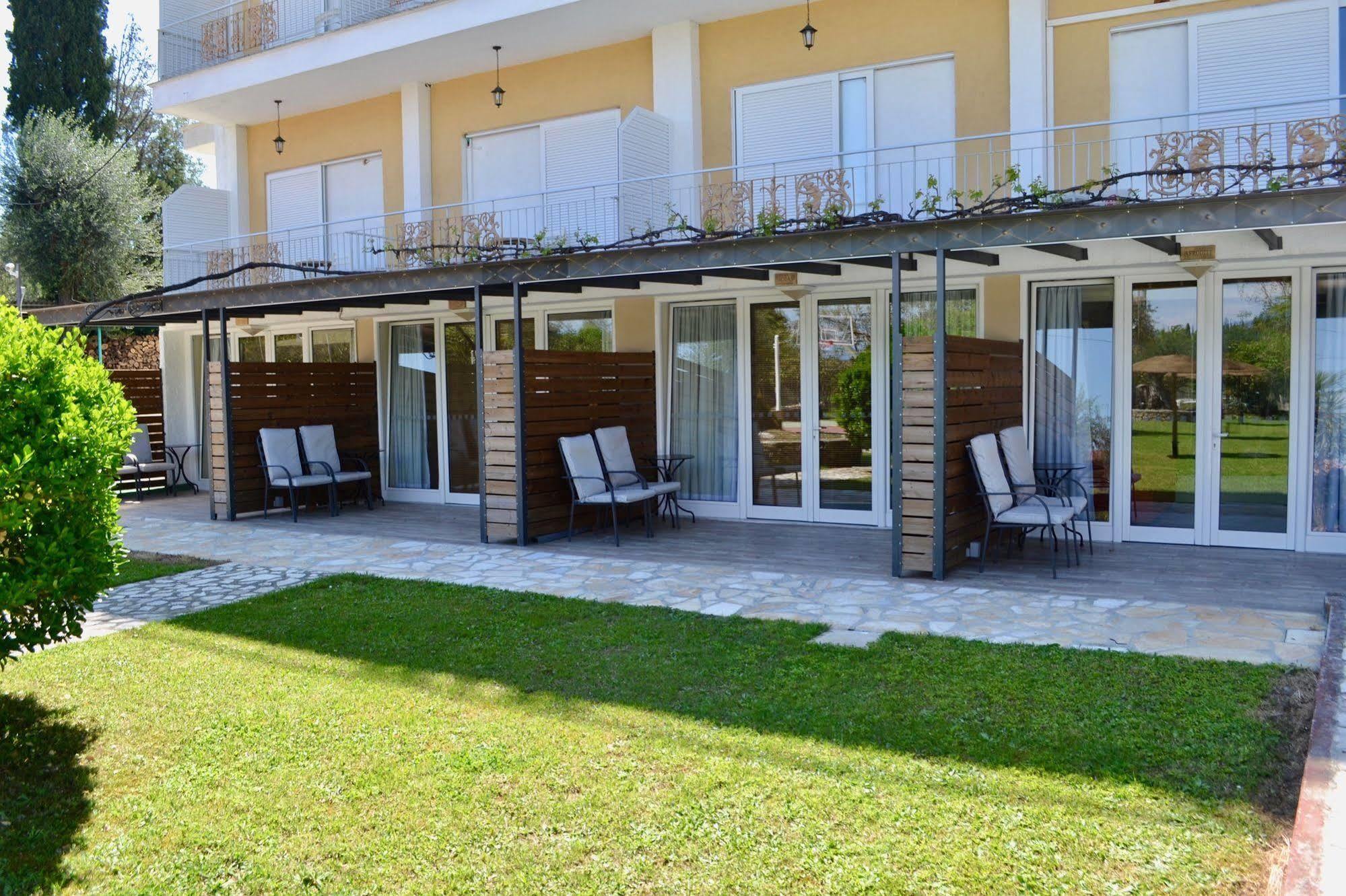 Paloma Blanca Otel Ypsos Dış mekan fotoğraf