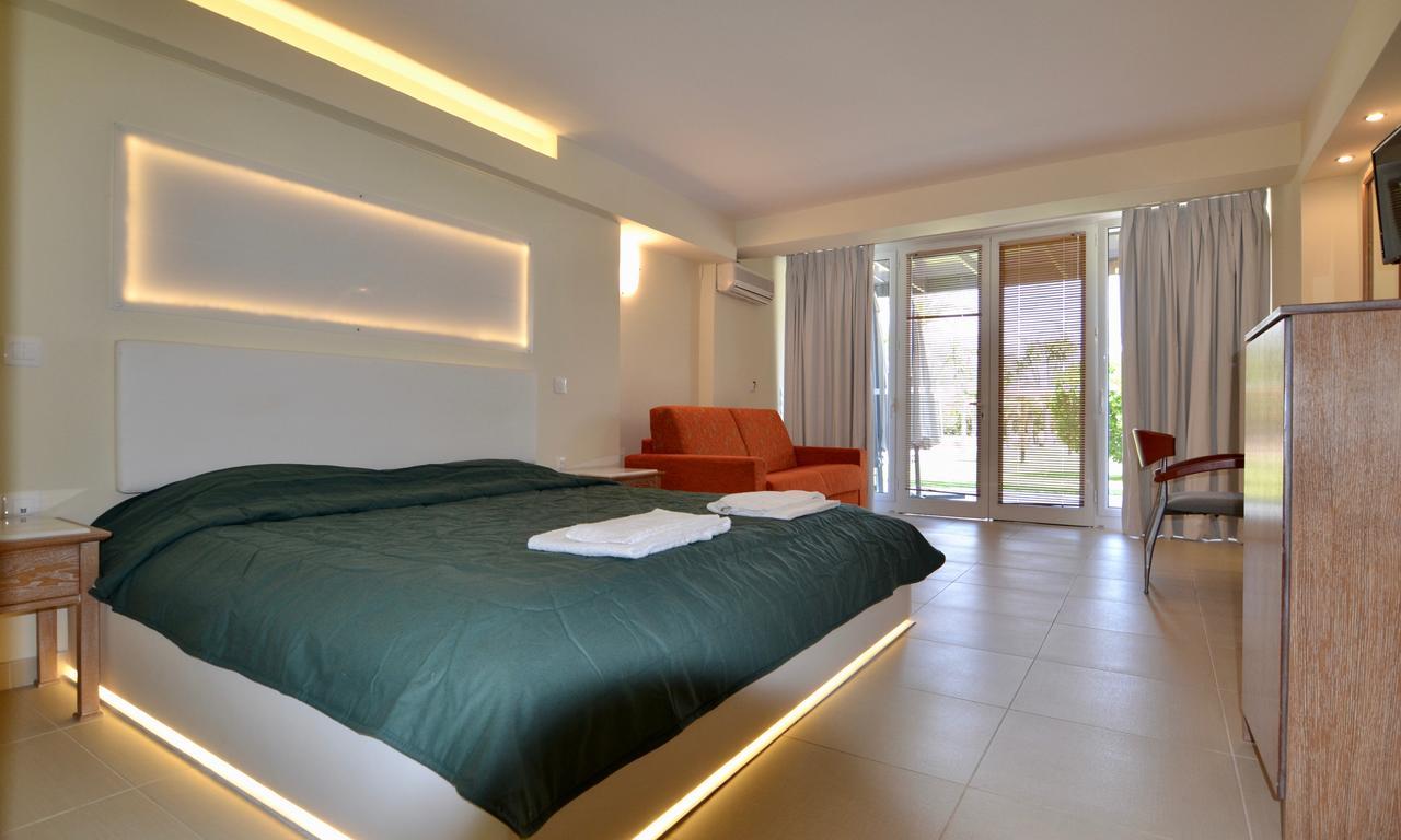 Paloma Blanca Otel Ypsos Dış mekan fotoğraf